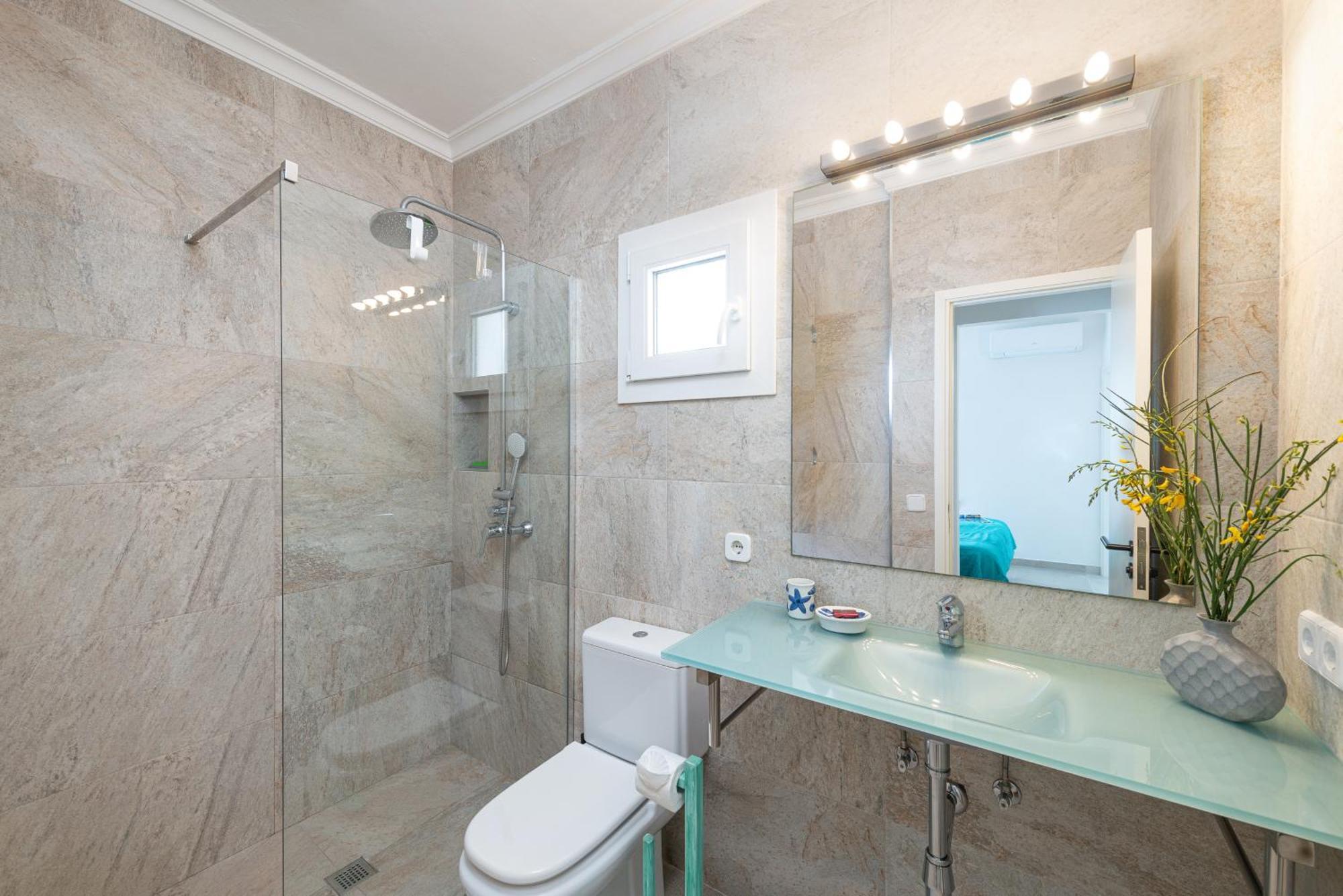 Apartment En La Primera Linea De La Playa Cala Gran Cala d'Or (Mallorca)